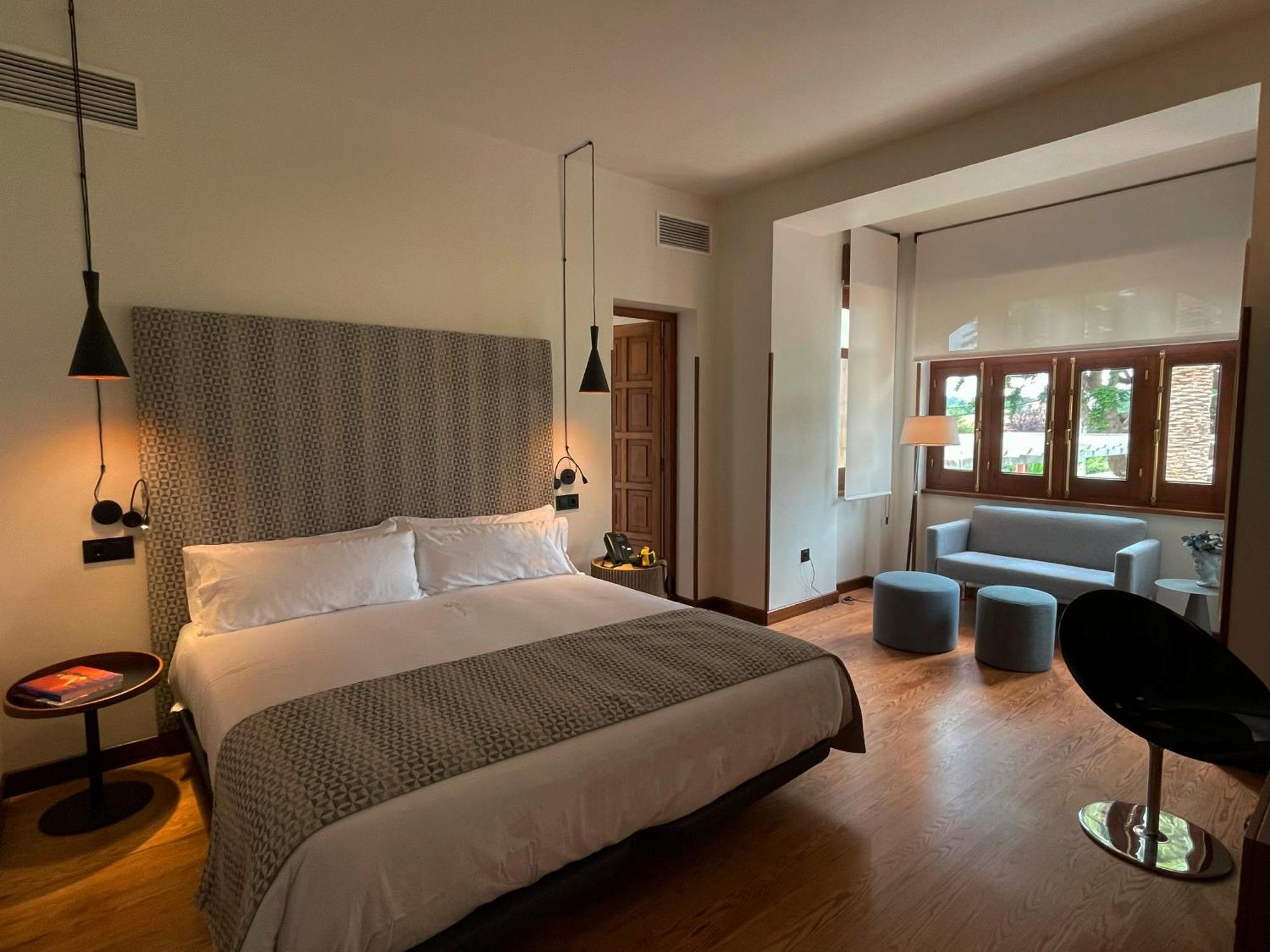 Hotel El Rosal De 库迪列罗 外观 照片